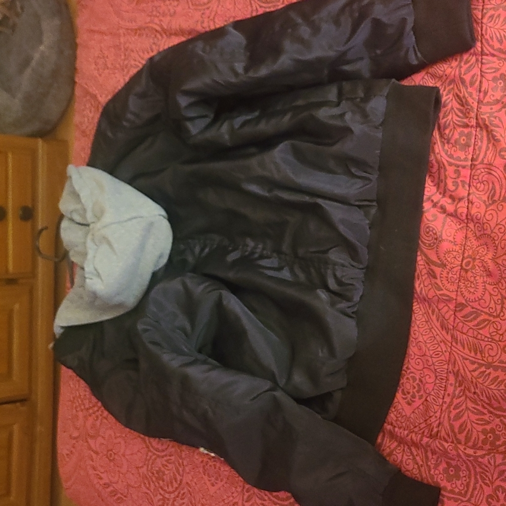 Jacket - Picture 4 of 4